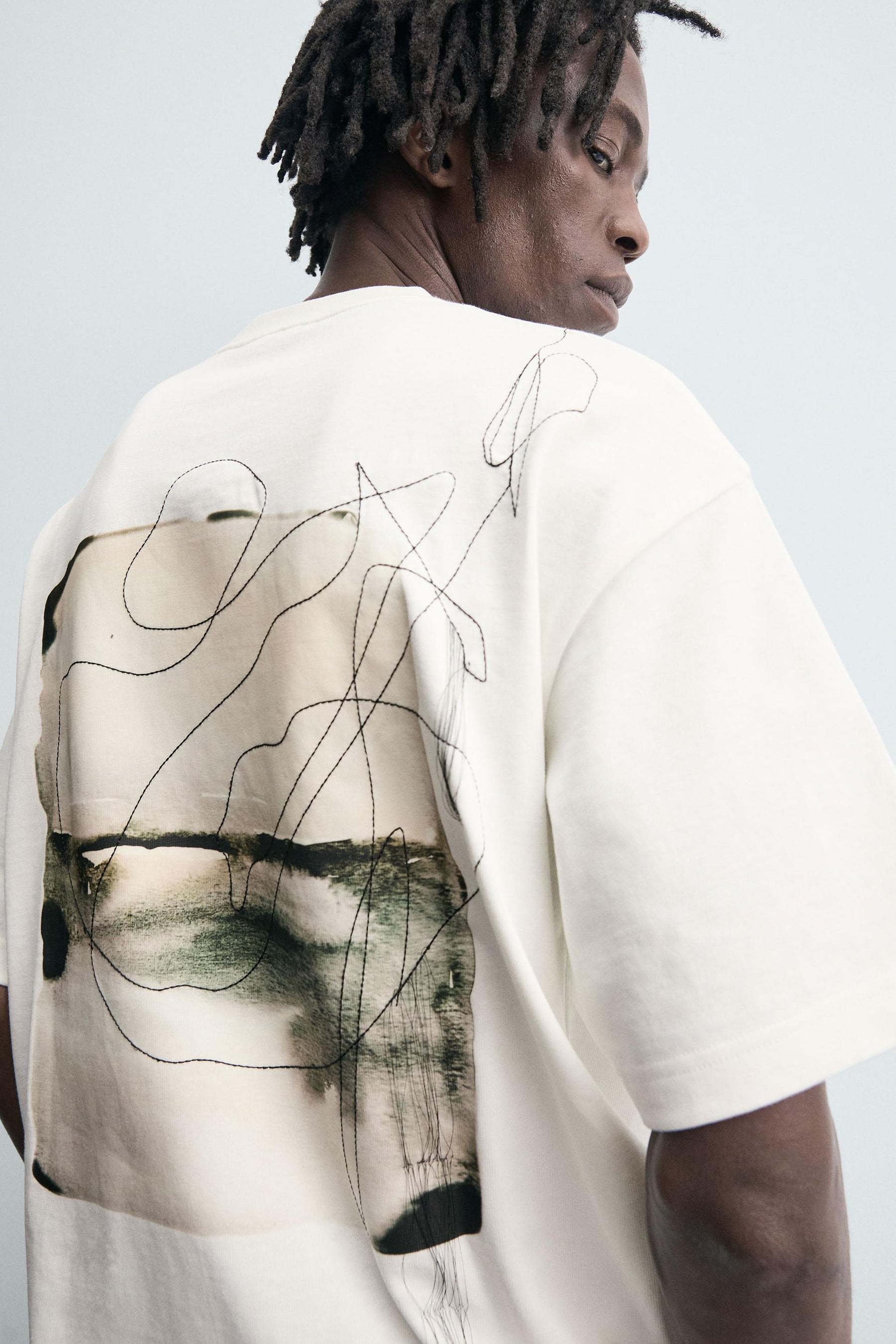 T-SHIRT WITH PHOTOGRAPHIC PRINT AND EMBROIDERY - Image 7