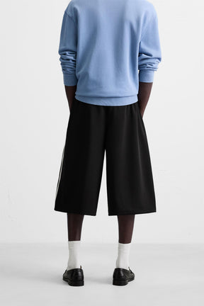 TECHNICAL STRIPE BERMUDA SHORTS - Image 3