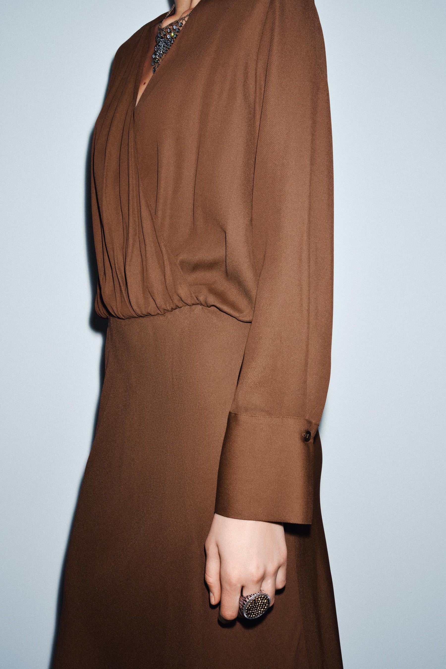 ZW COLLECTION LIMITED EDITION FLOWING WRAP DRESS - Image 5