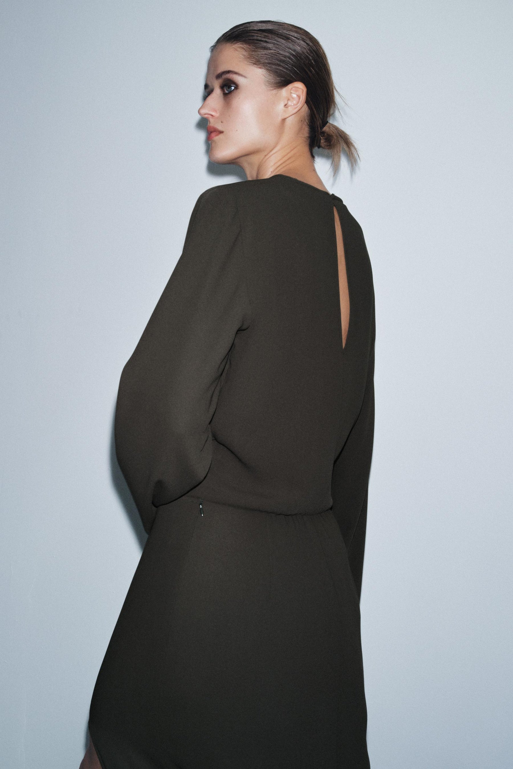 ZW COLLECTION PLEATED MIDI DRESS - Image 4