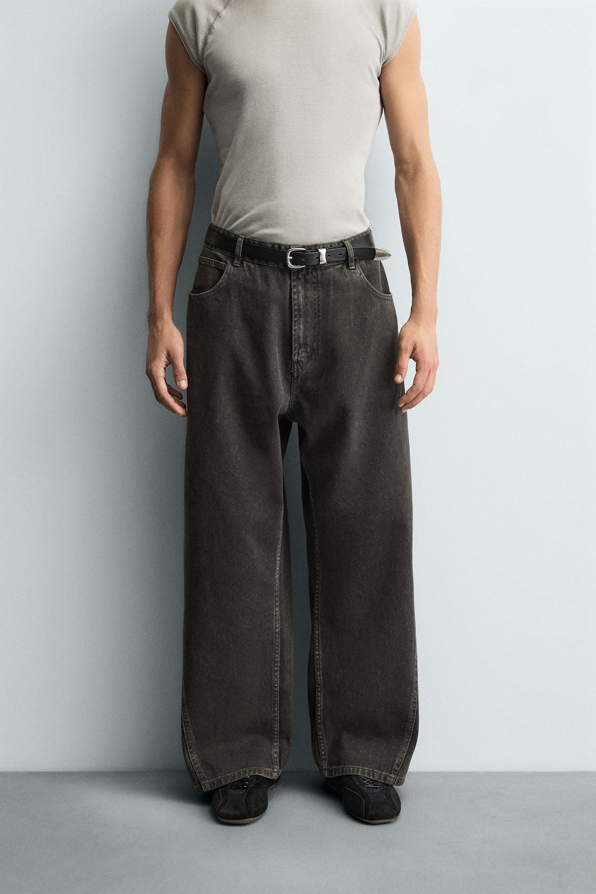 TWIST SEAM RELAXED FIT TROUSERS - Image 2