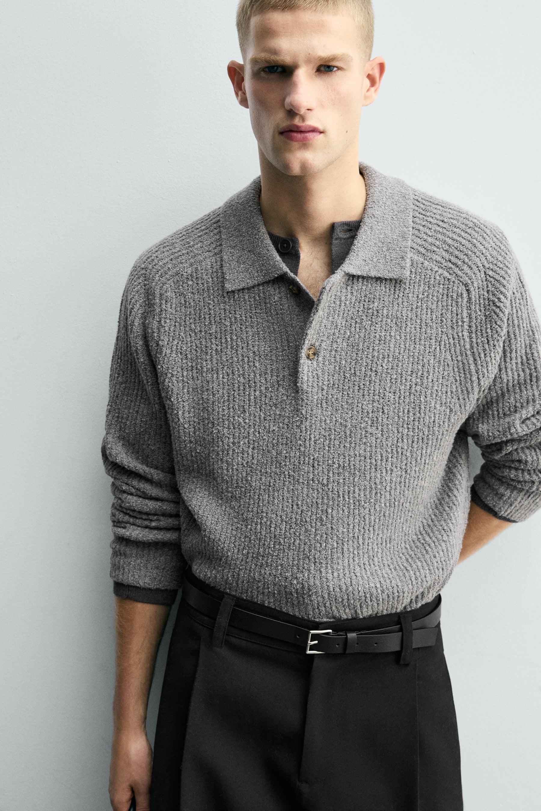 BOUCLÉ TEXTURED KNIT POLO SHIRT - Image 5