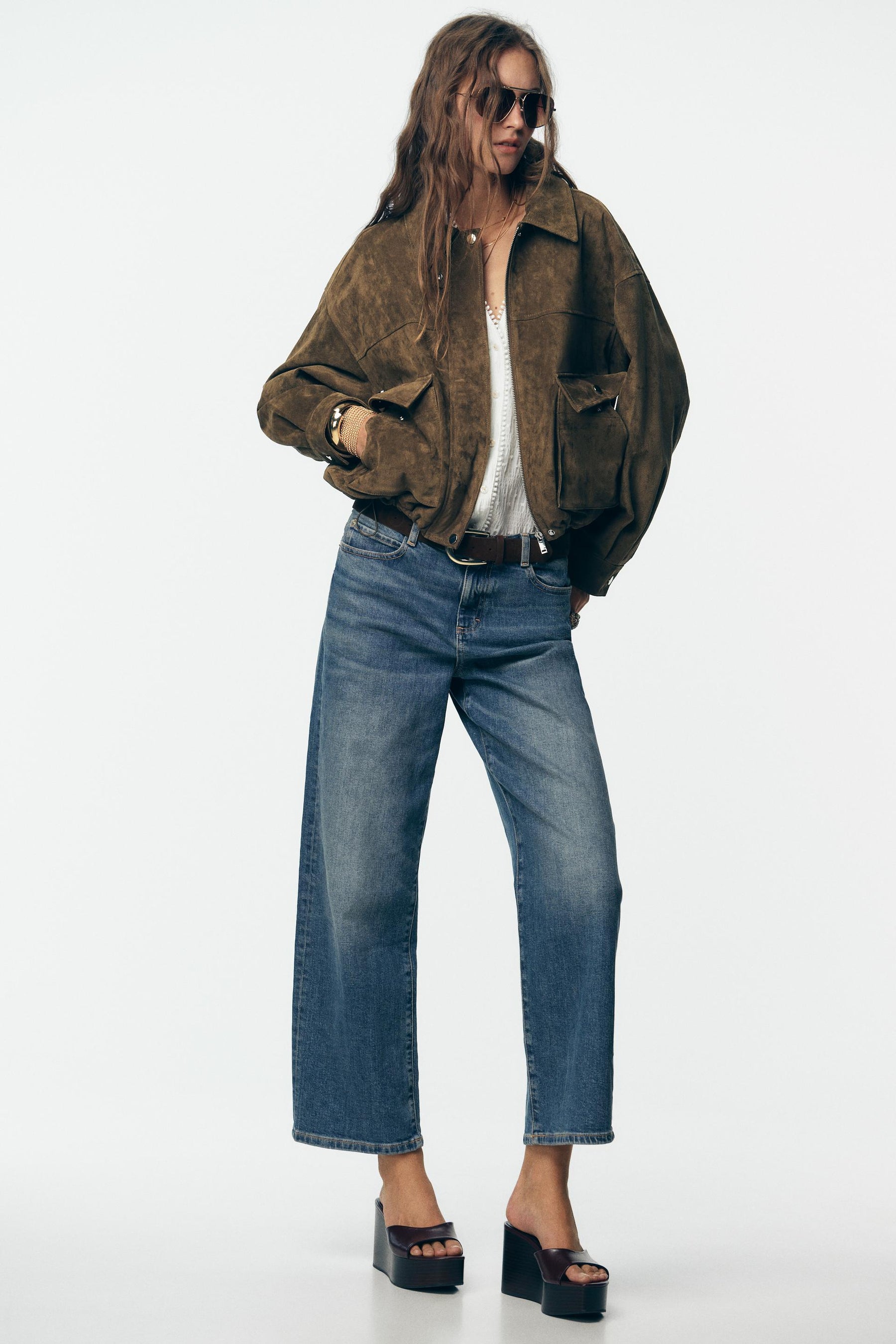 STRAIGHT LOOSE MID-WAIST JEANS