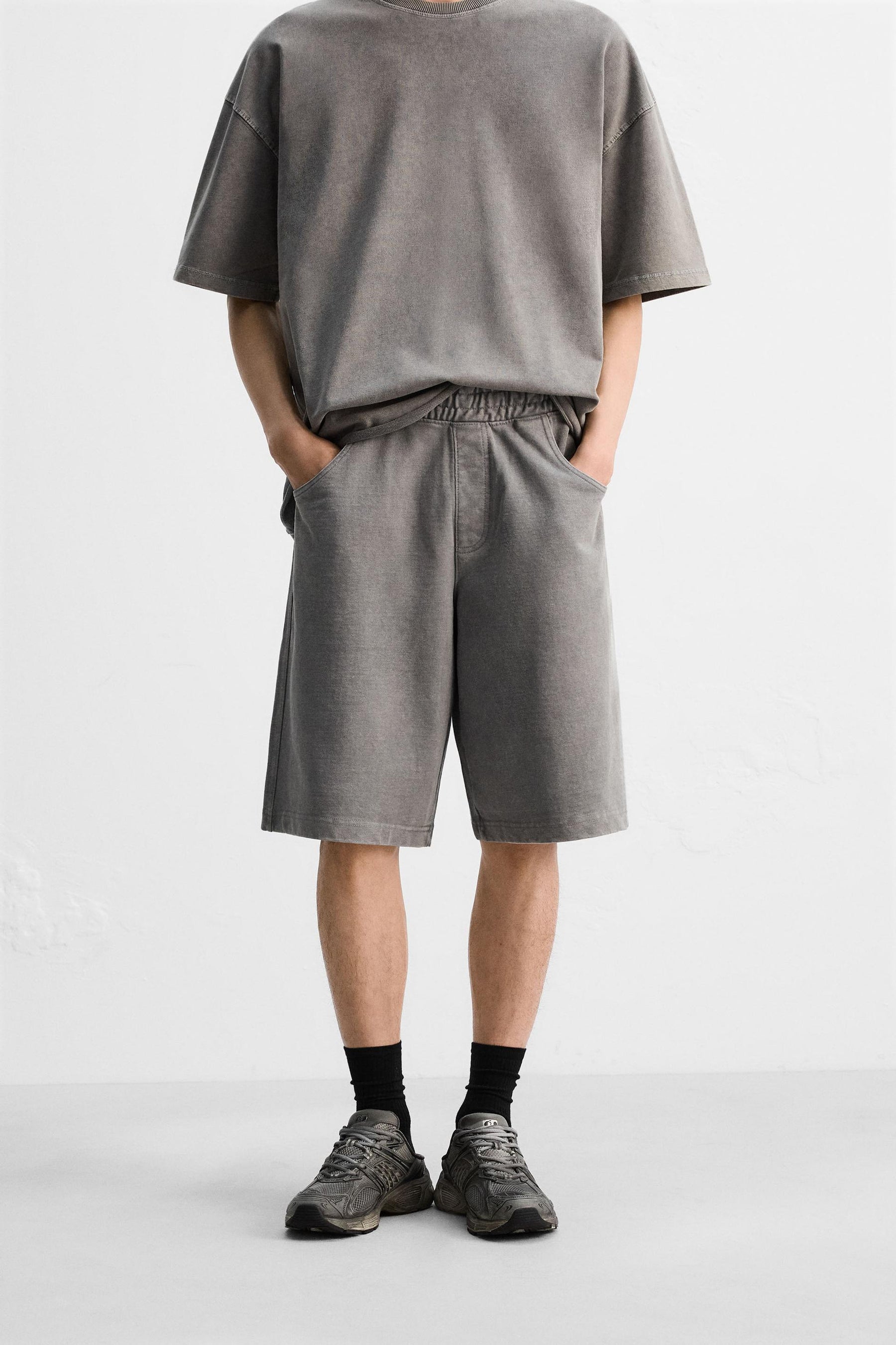 BERMUDA JOGGER BAGGY FIT - Image 2