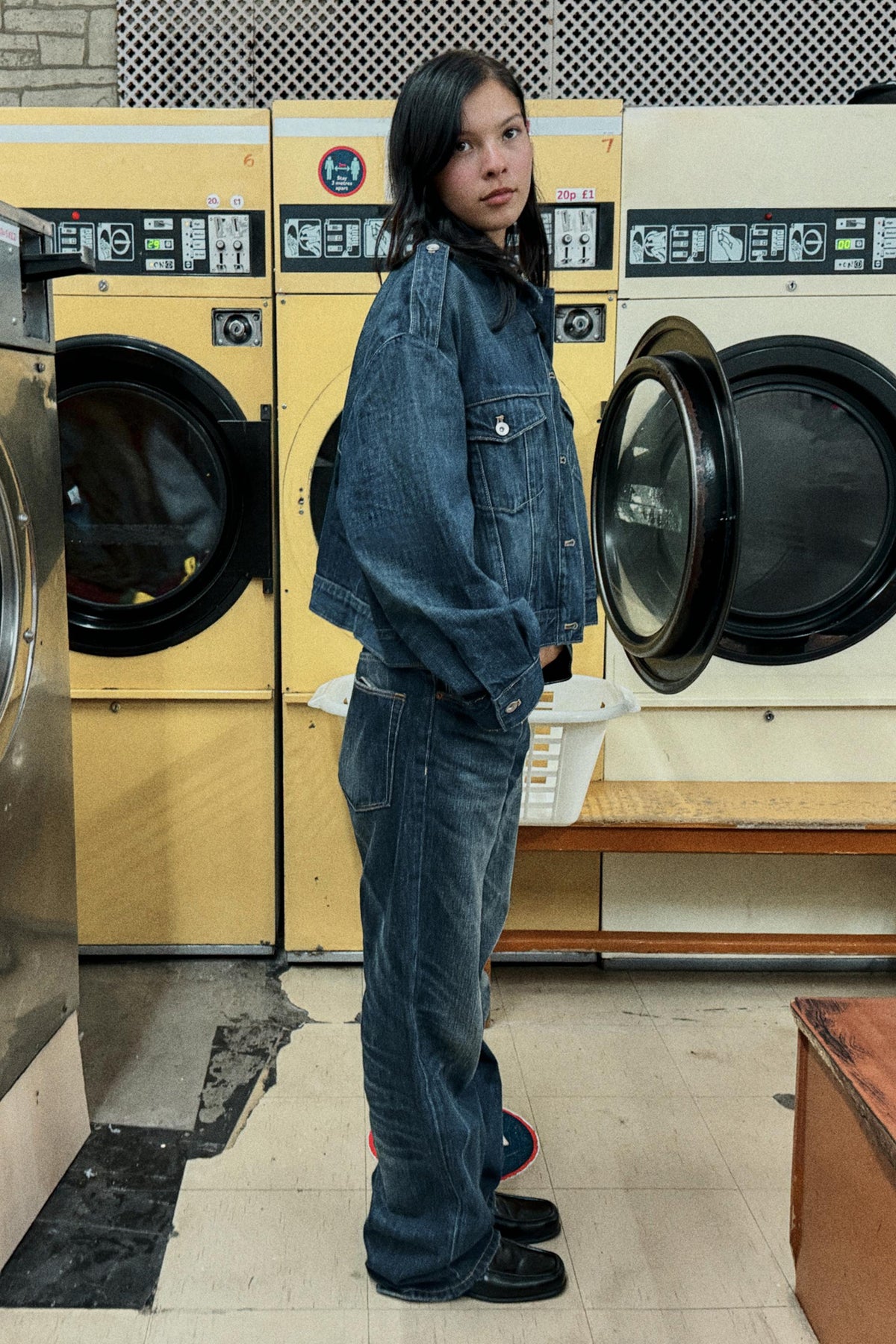 Mid-Waist Boyfriend Jeans