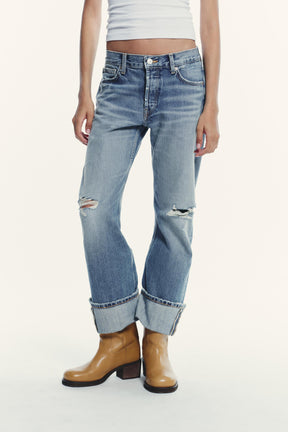 RIPPED STRAIGHT MID-WAIST JEANS