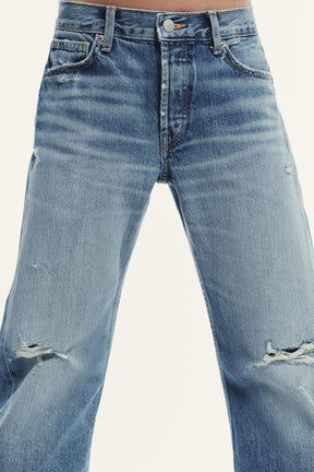 RIPPED STRAIGHT MID-WAIST JEANS