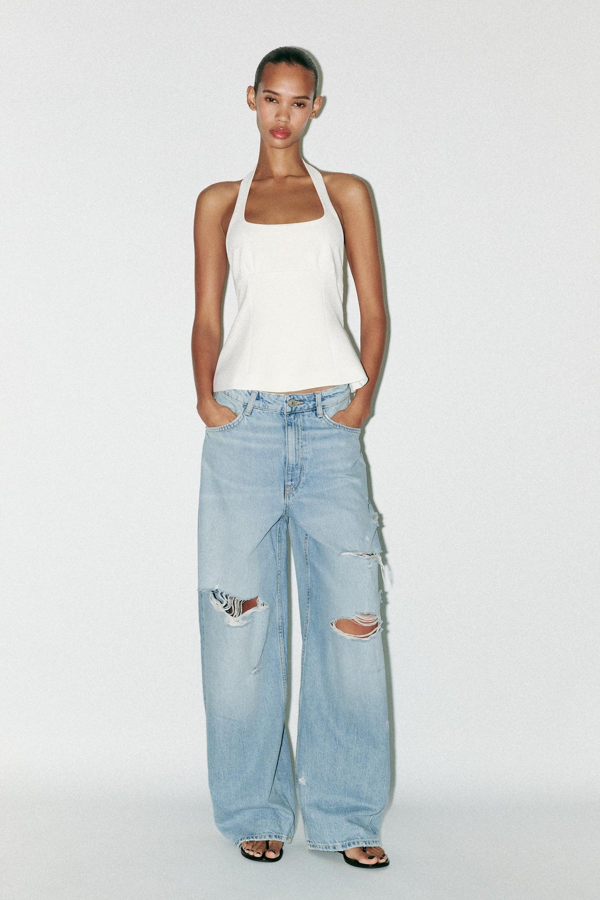 HALTER TOP WITH BOWS