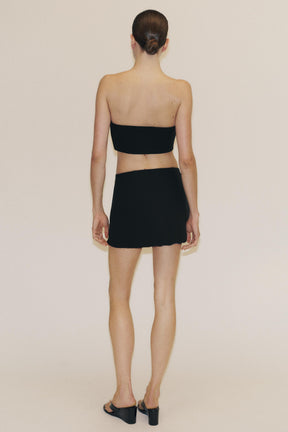 Appliqué Cropped Fashion Top