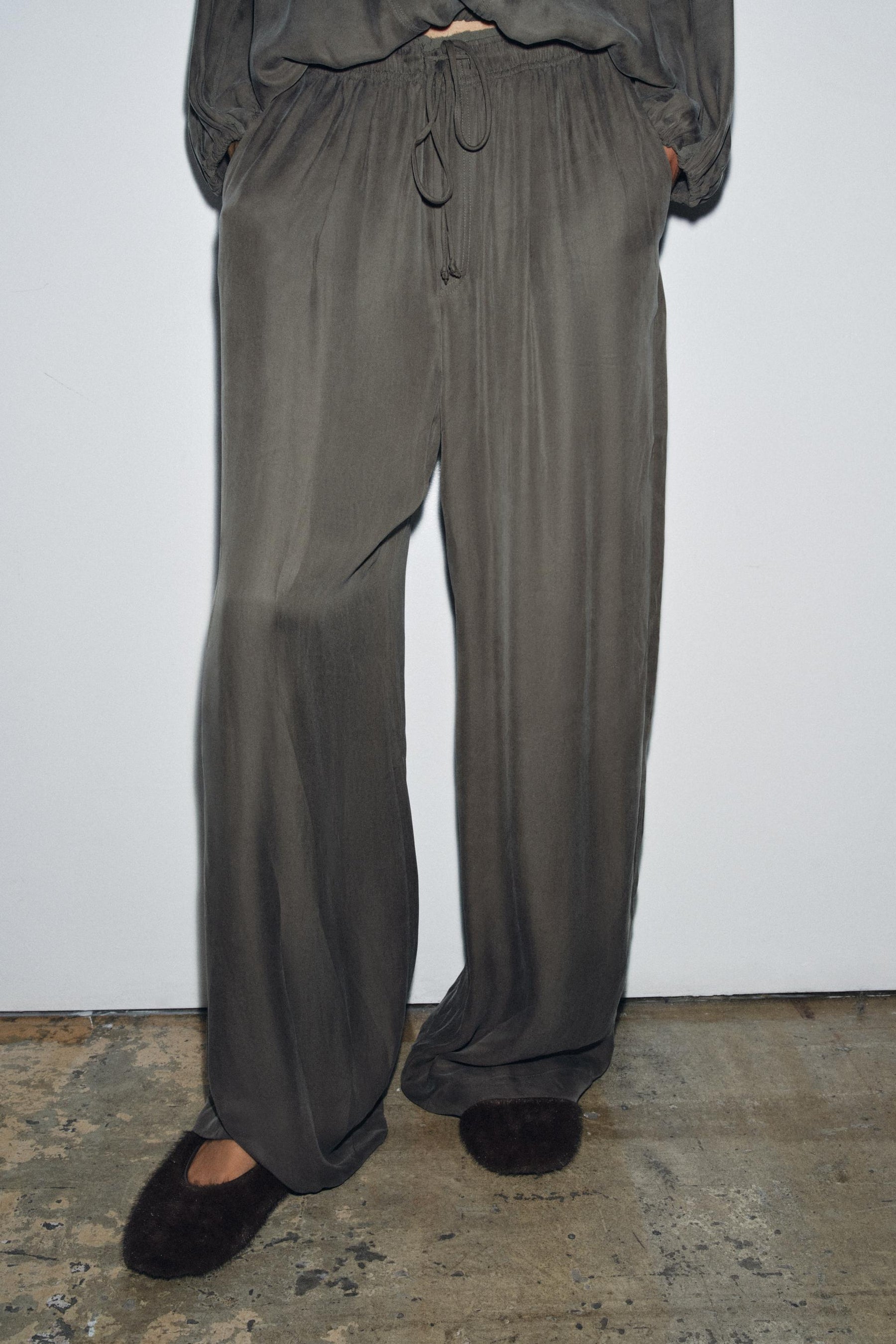Flowing Trousers