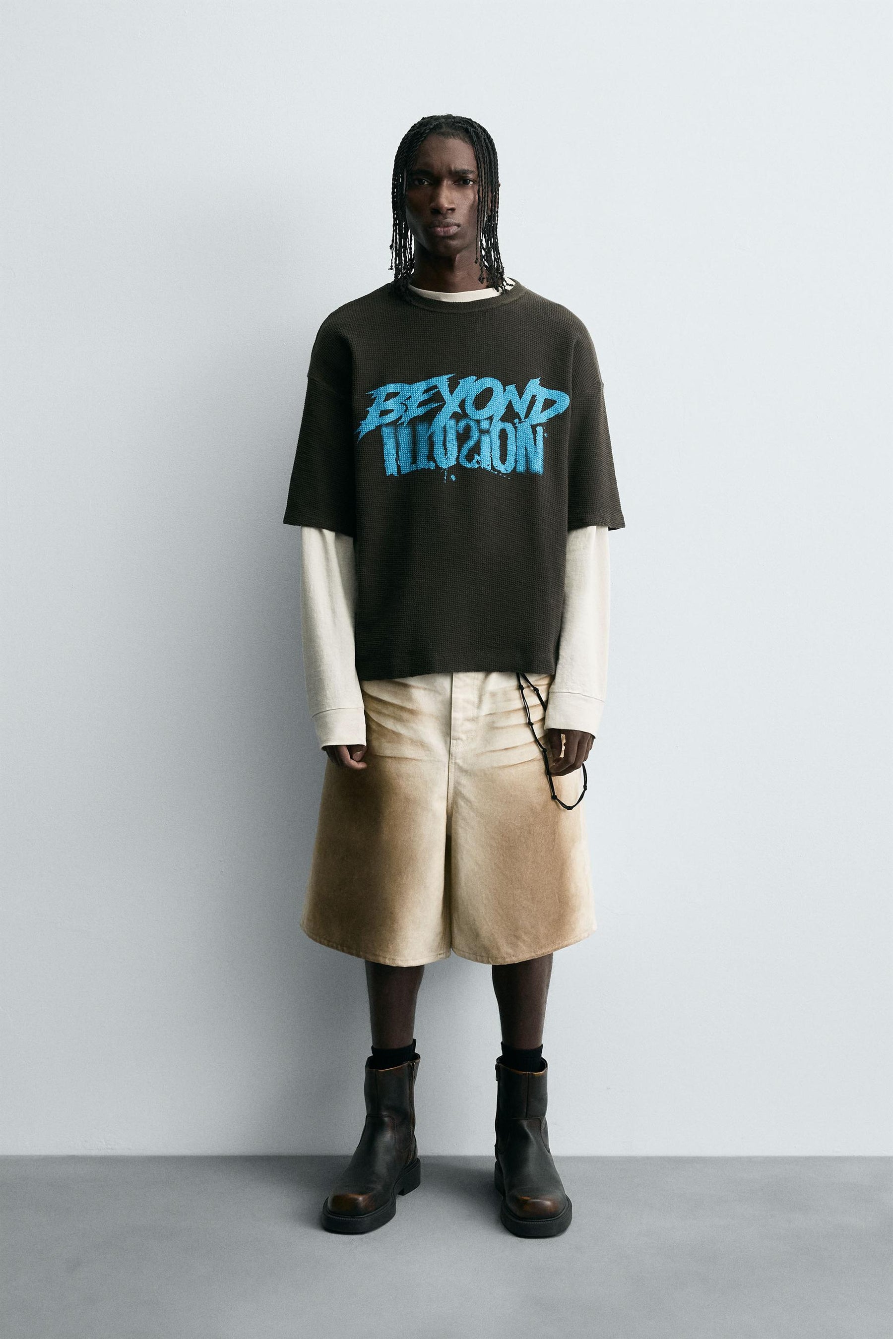 CONTRAST PRINT KNIT T-SHIRT - Image 1