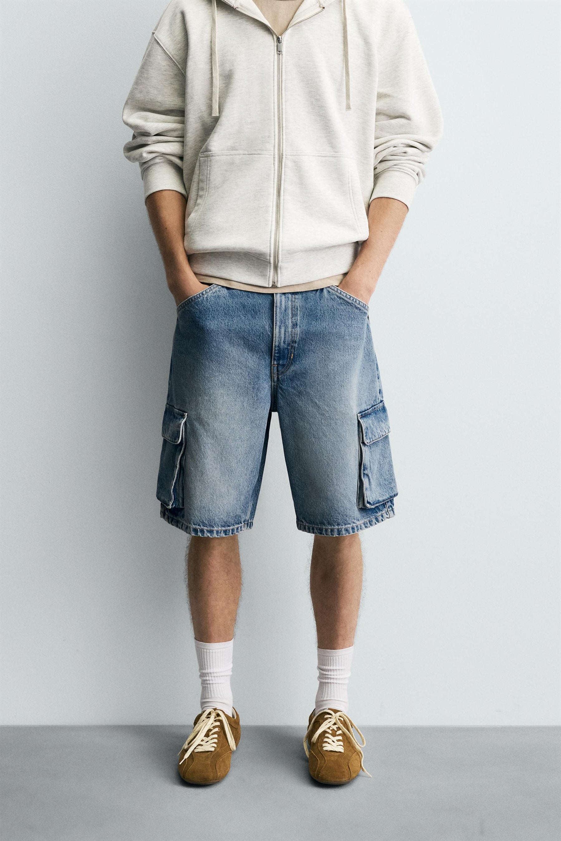 DENIM CARGO BERMUDA SHORTS - Image 2