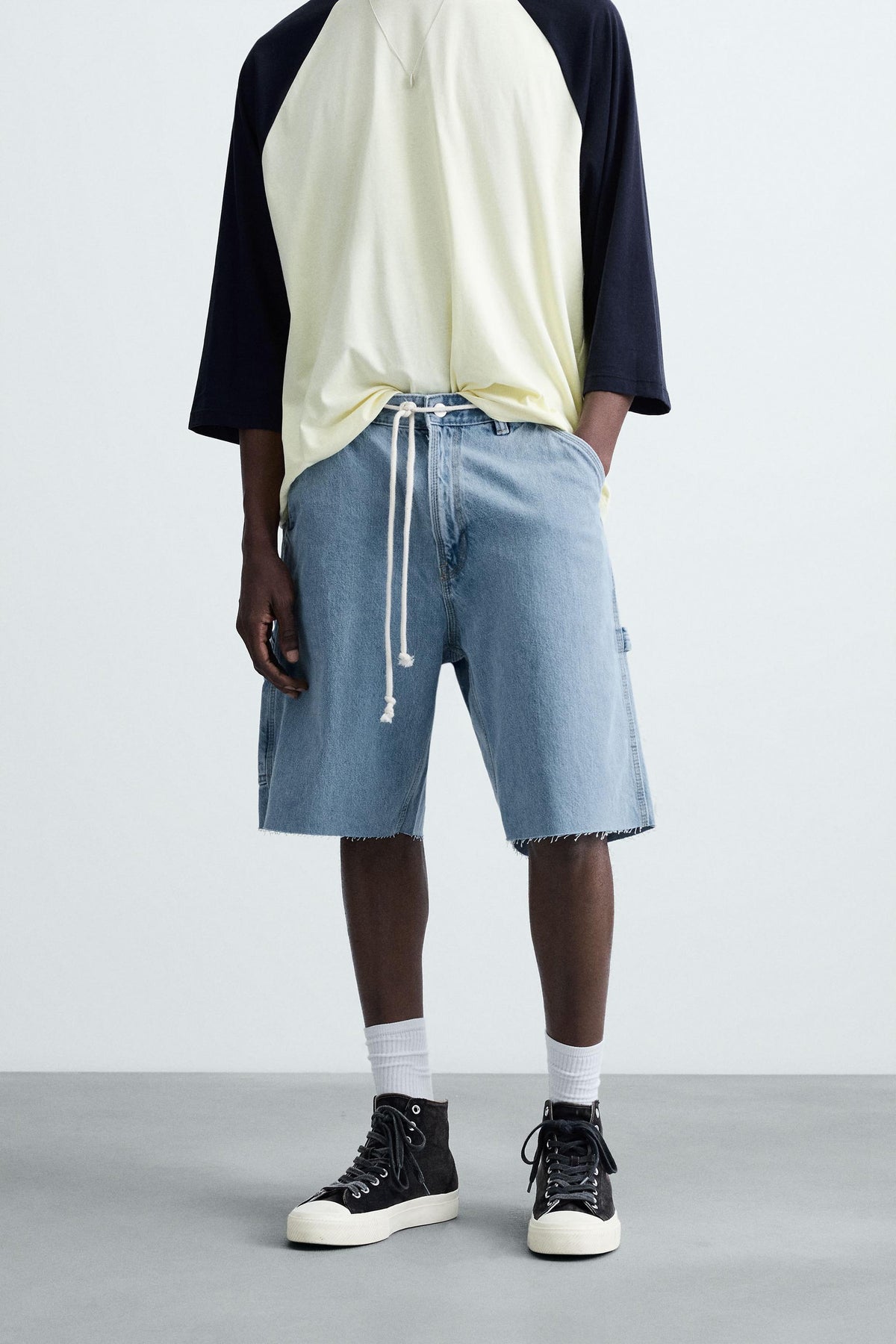 CARPENTER POCKET DENIM BERMUDA SHORTS - Image 2