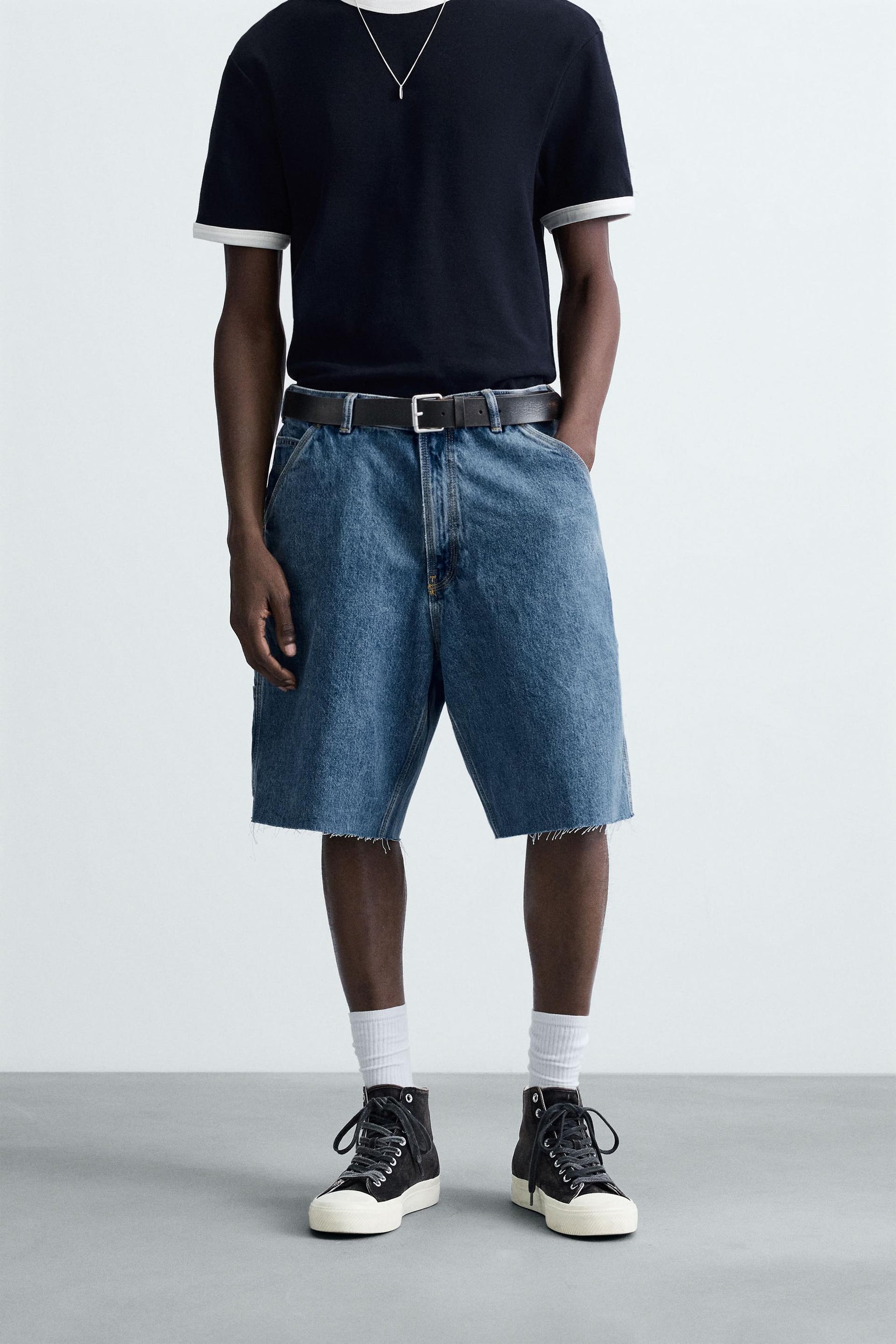 CARPENTER POCKET DENIM BERMUDA SHORTS - Image 2