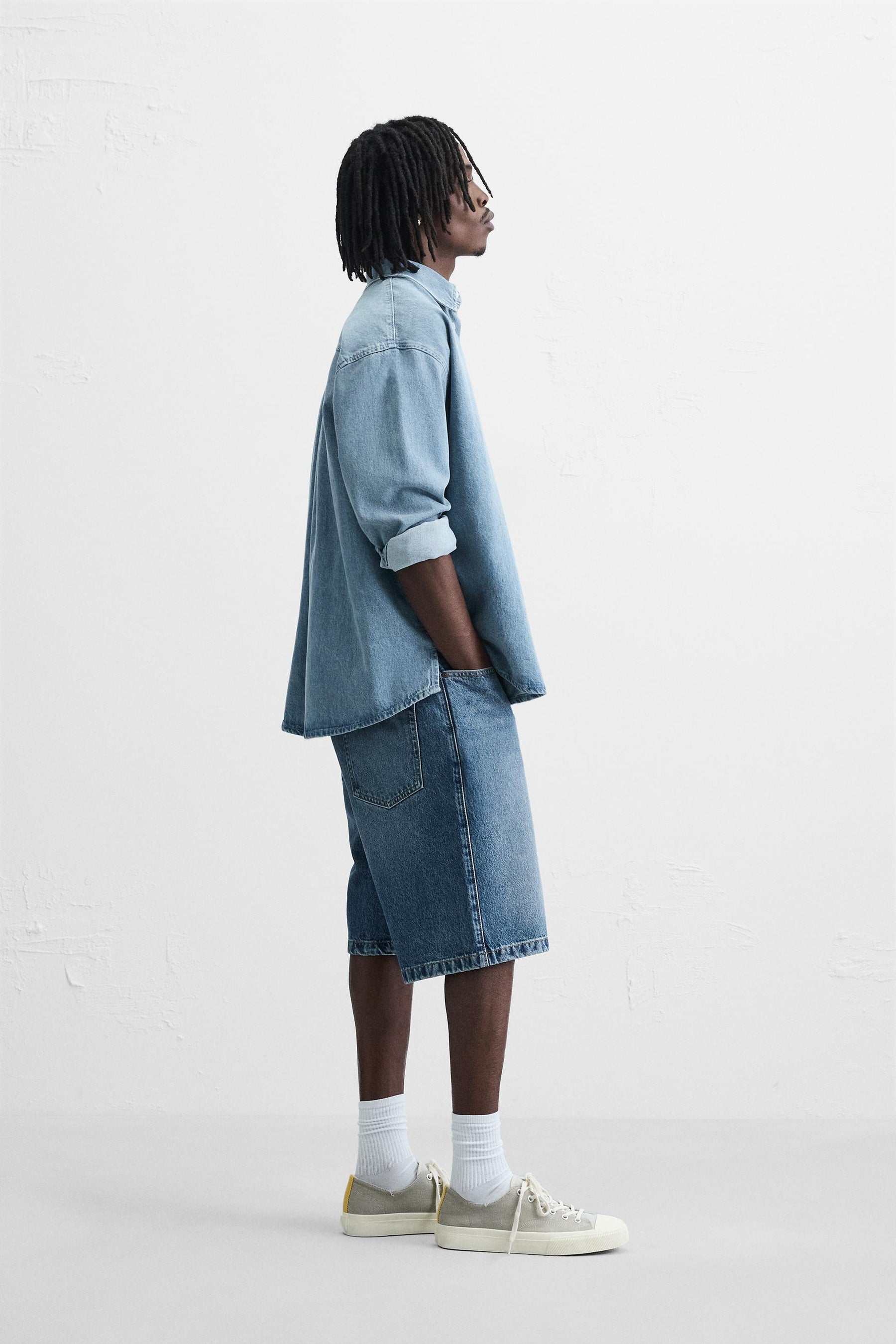 BAGGY FIT DENIM BERMUDAS - Image 4