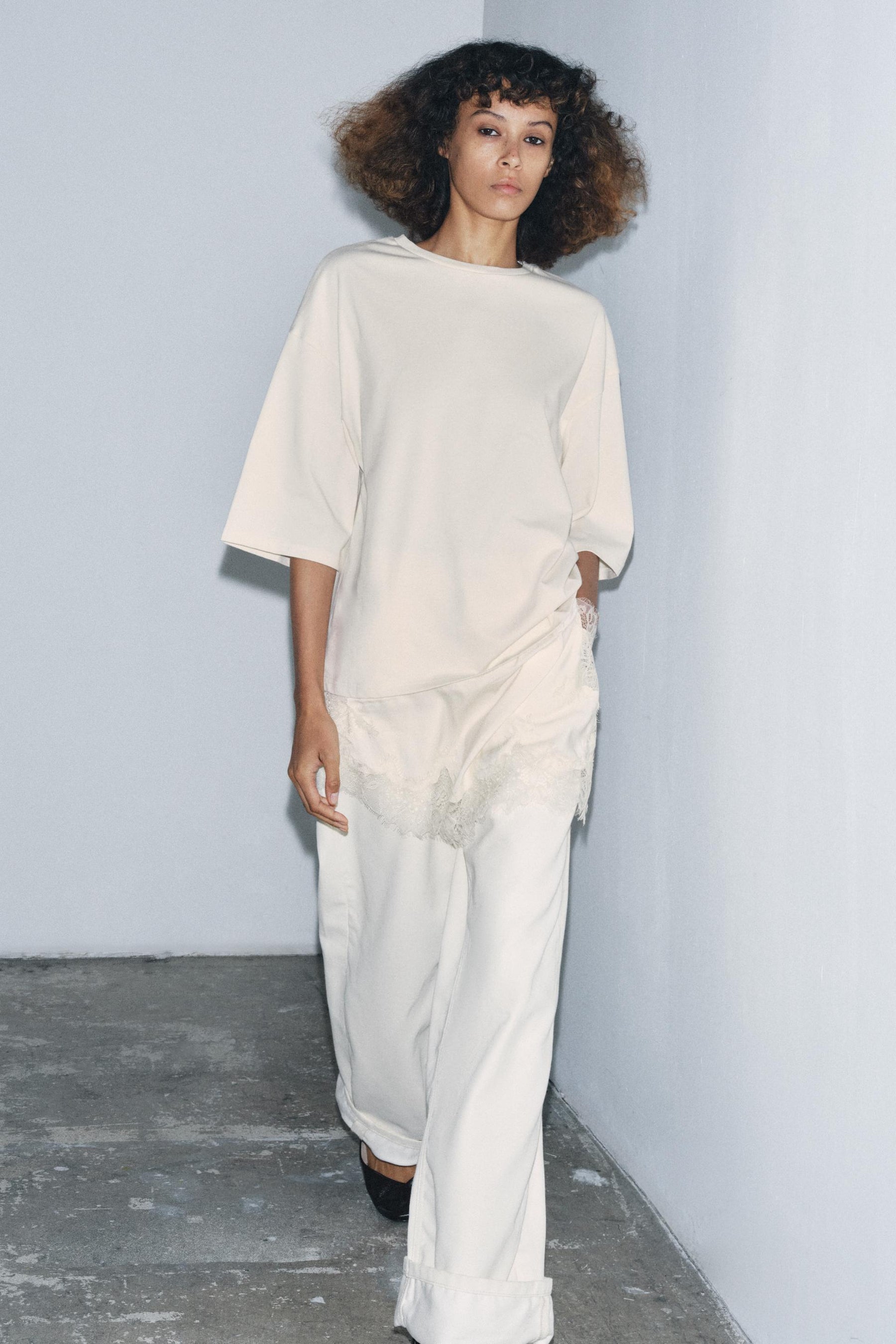 Lace Combined T-Shirt