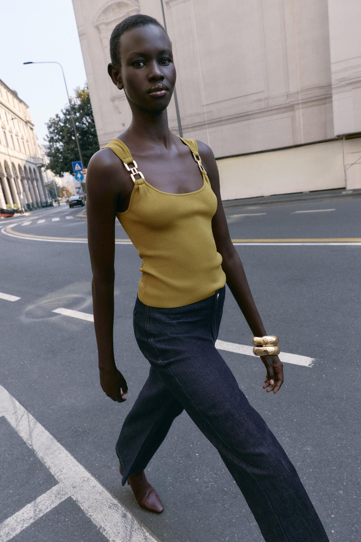 METAL DETAIL KNIT TOP - Image 2