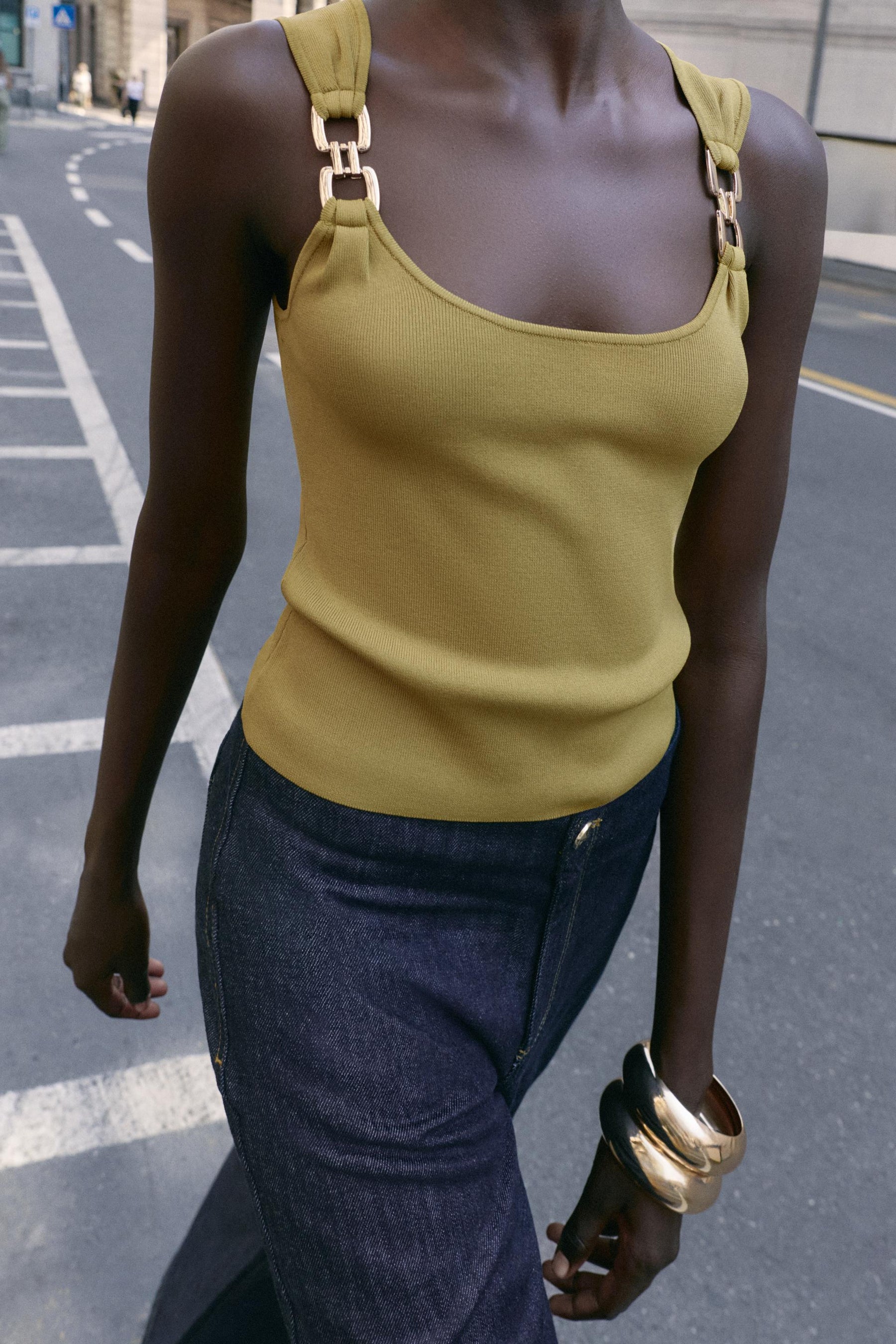 METAL DETAIL KNIT TOP - Image 6