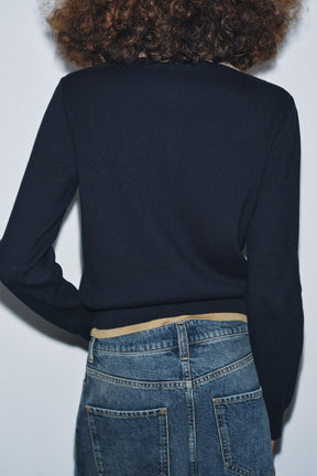 CONTRAST DOUBLE-LAYER KNIT POLO JACKET - Image 2