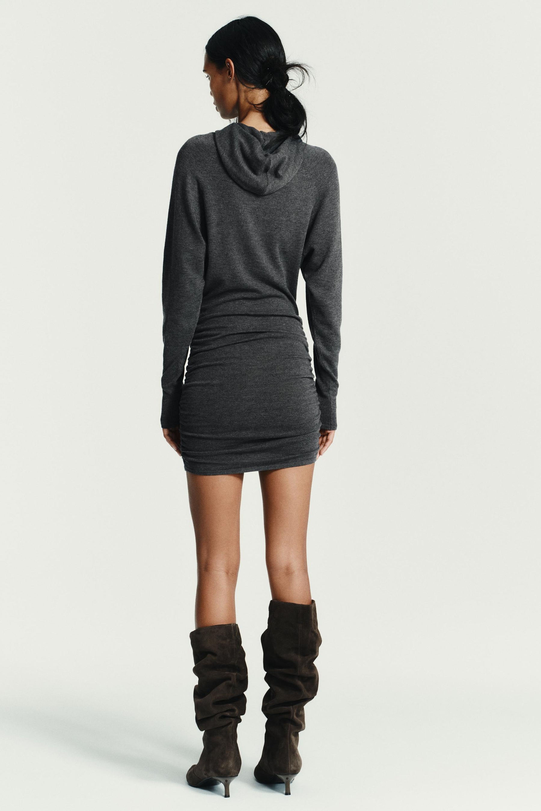 HOODIE KNIT MINI DRESS - Image 4