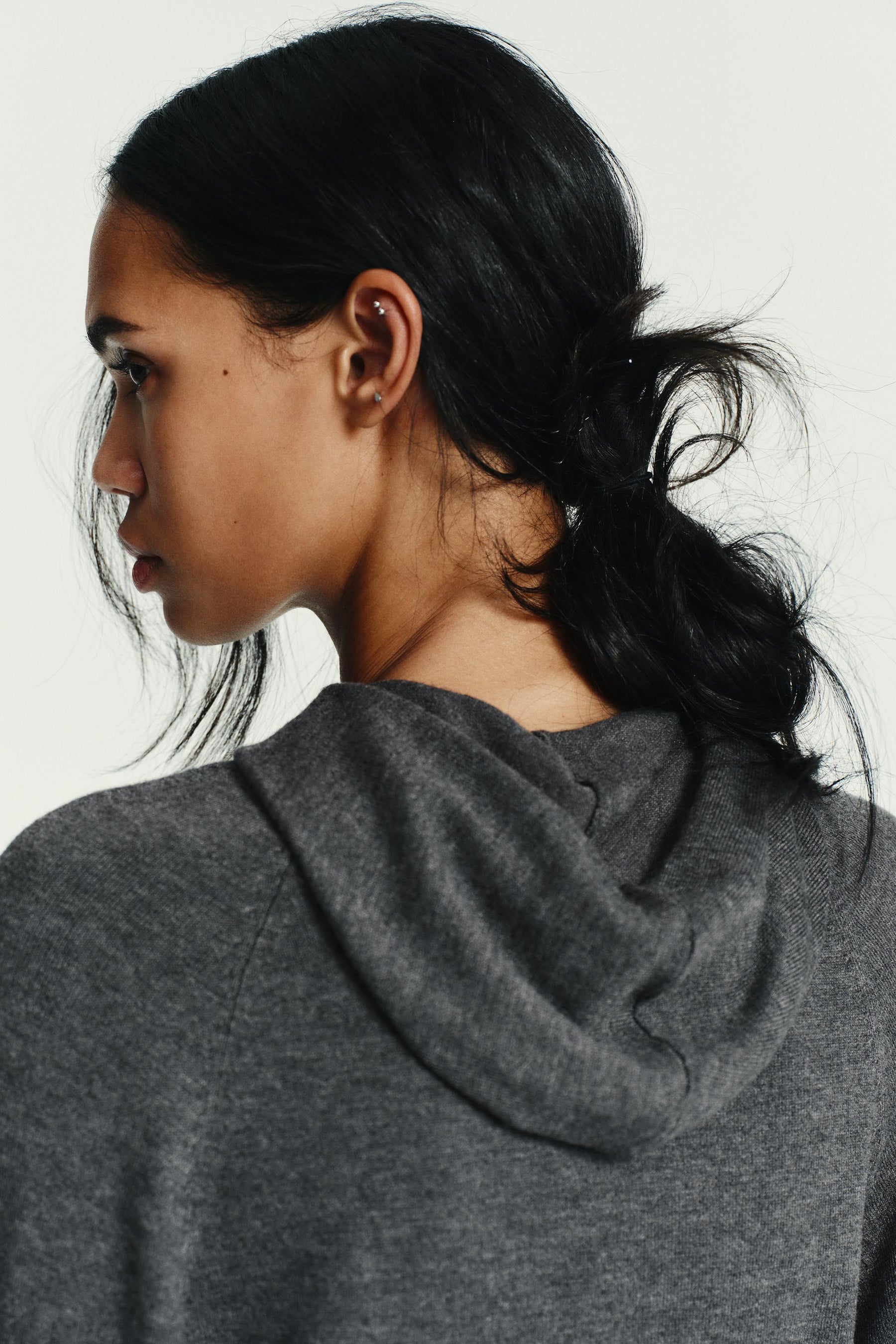 HOODIE KNIT MINI DRESS - Image 5