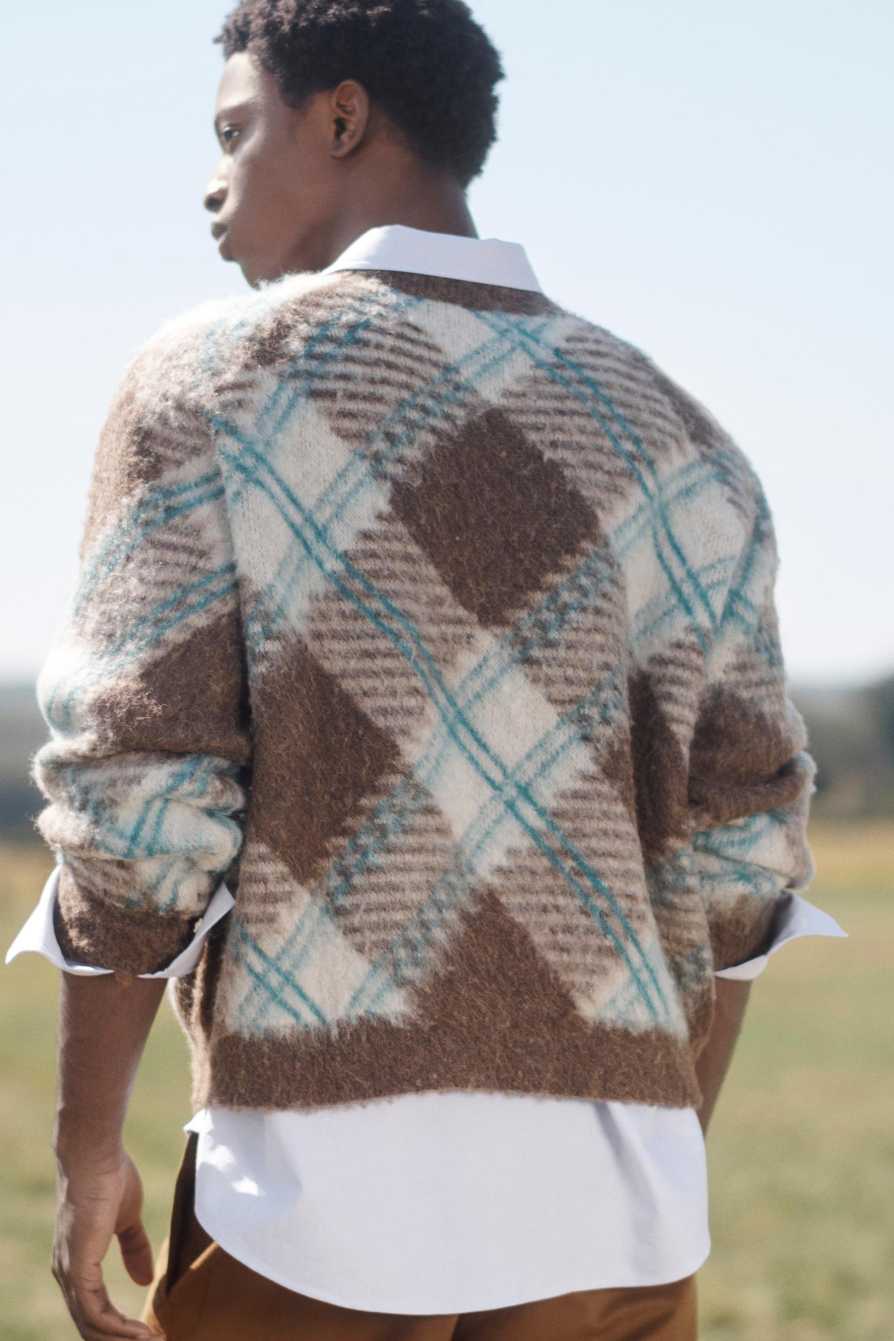 LIMITED EDITION GEOMETRIC JACQUARD SWEATER - Image 4