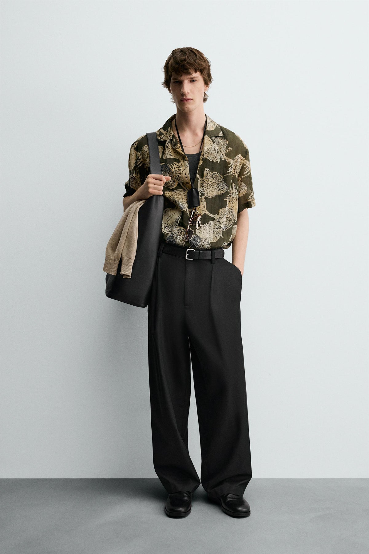 STRAWBERRY PRINT 100% RAMIE SHIRT - Image 1