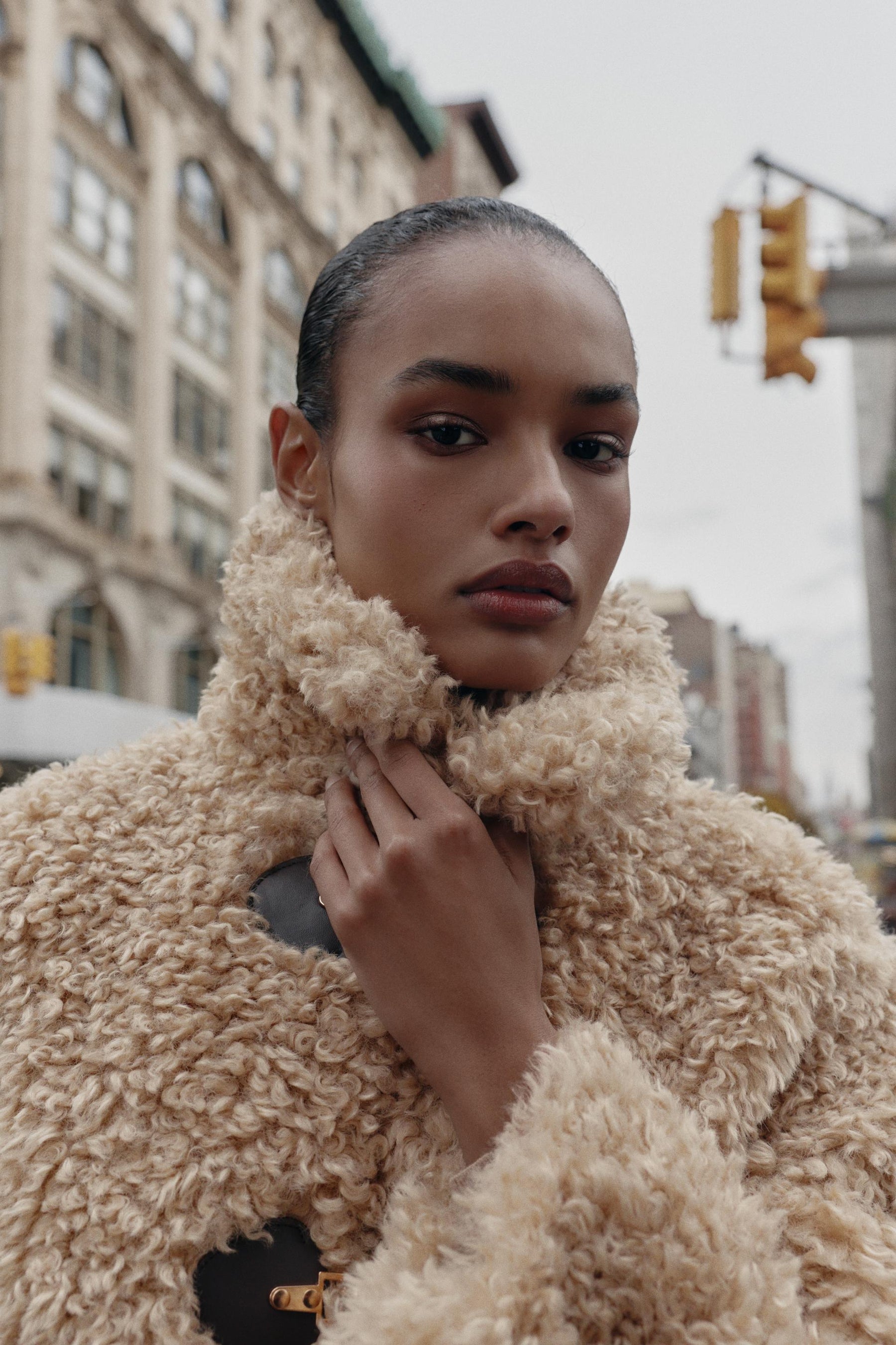 FAUX FUR JACKET WITH FIREMAN CLASP - Image 3