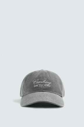 CONTRAST EMBROIDERY CAP - Image 5