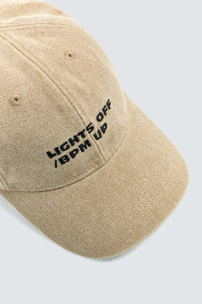 CONTRAST EMBROIDERY CAP - Image 6