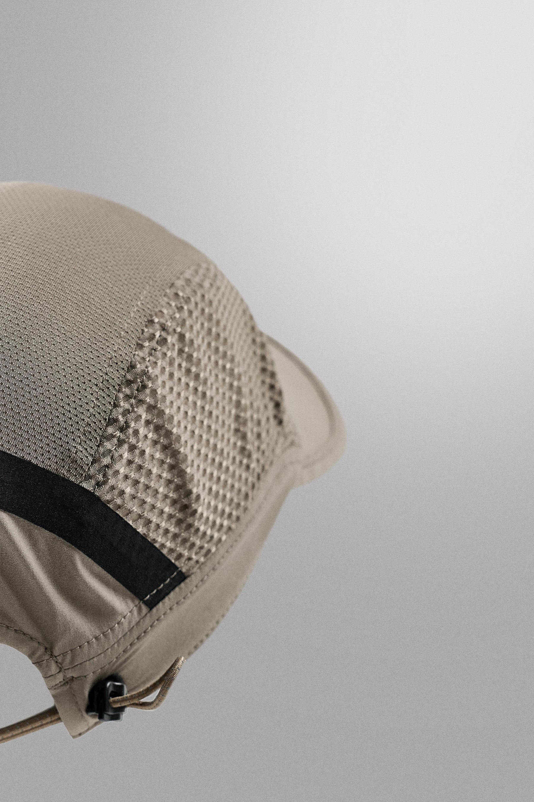 PERFORATED TECHNICAL CAP - Image 8