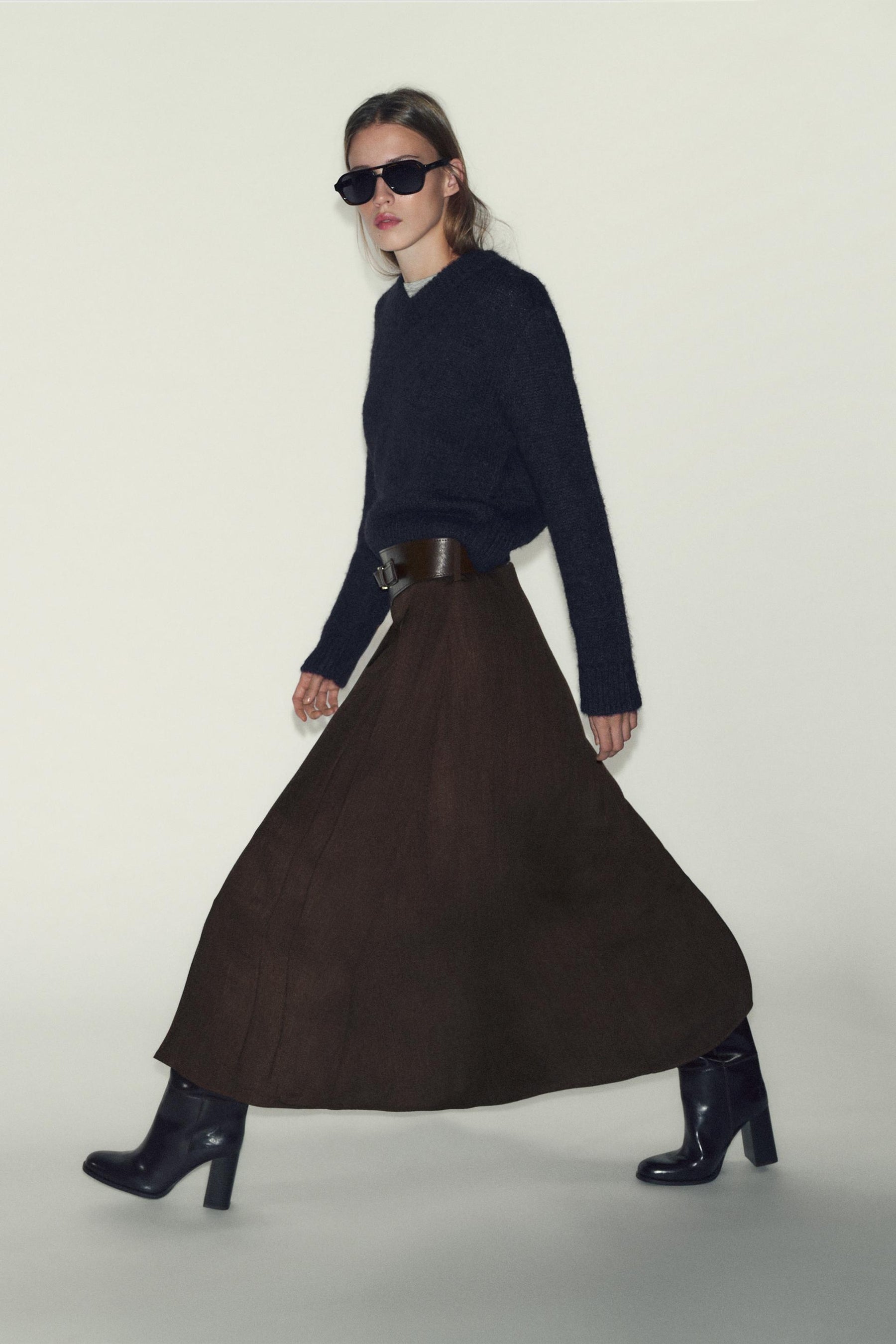 BELTED MIDI SKIRT