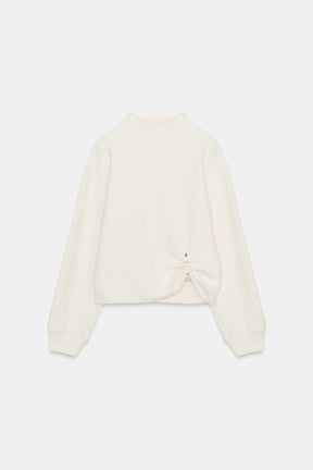 RUSTIC BROOCH SWEATSHIRT