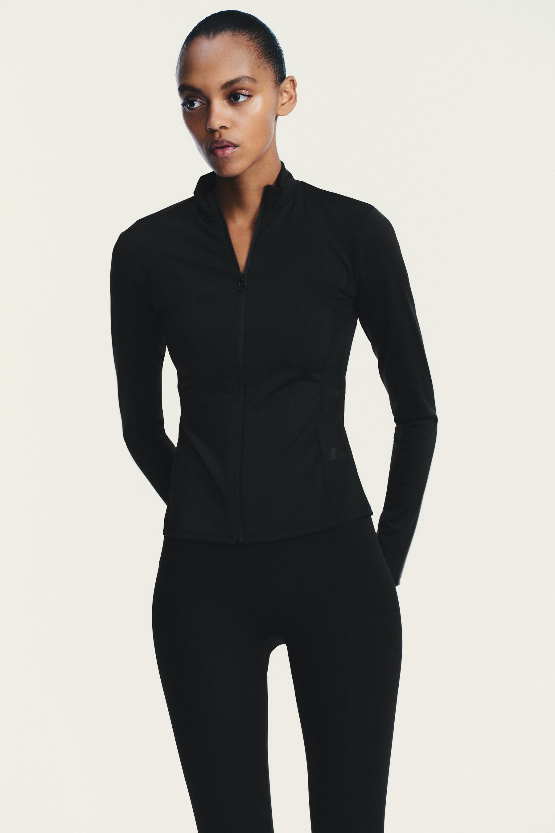 SEAMLESS POLYAMIDE JACKET - Image 3
