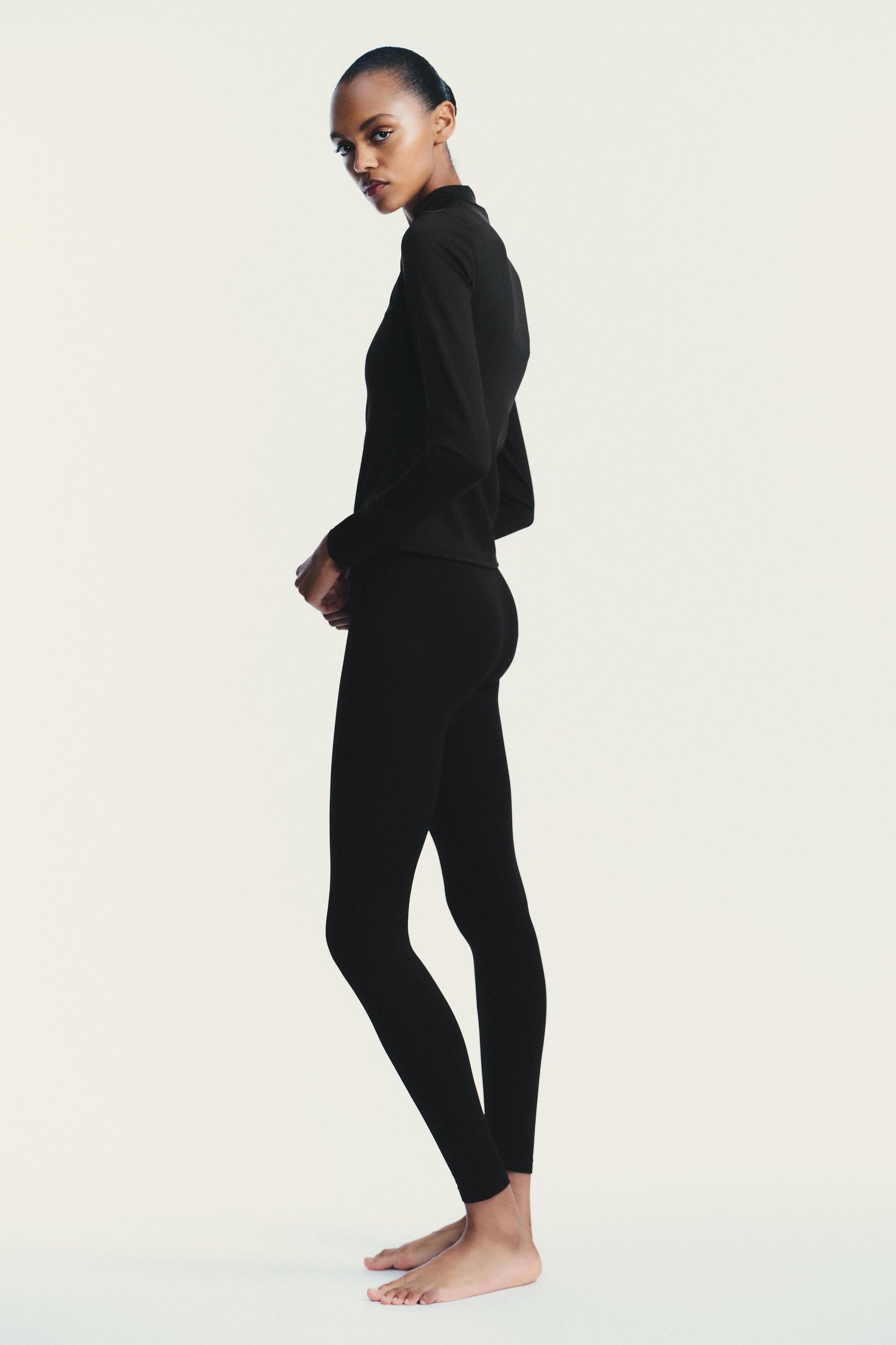 SEAMLESS POLYAMIDE JACKET - Image 4