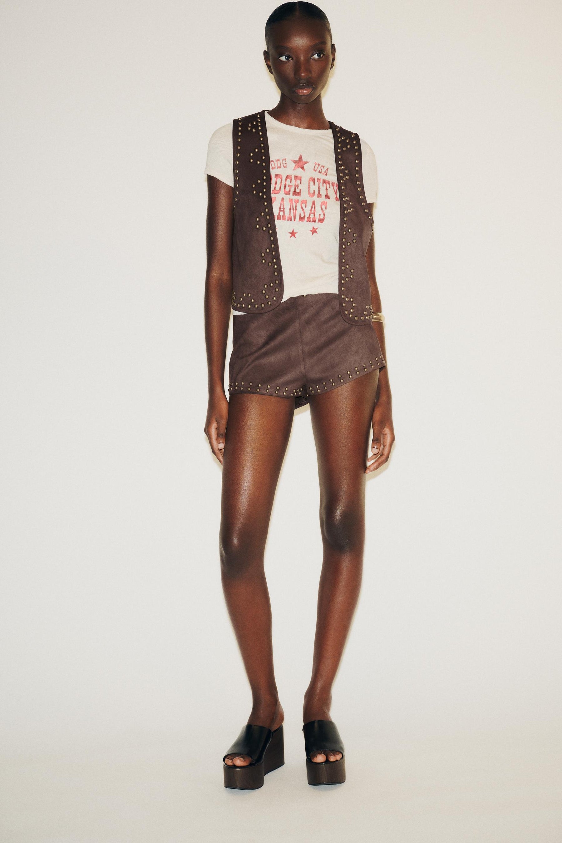 STUDDED FAUX SUEDE WAISTCOAT - Image 1