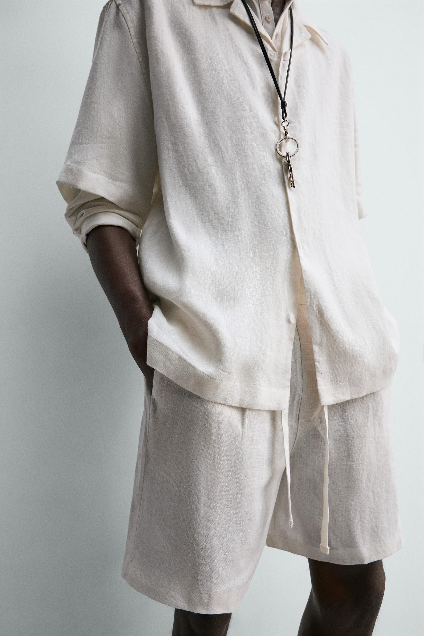 Relaxed Linen Shorts