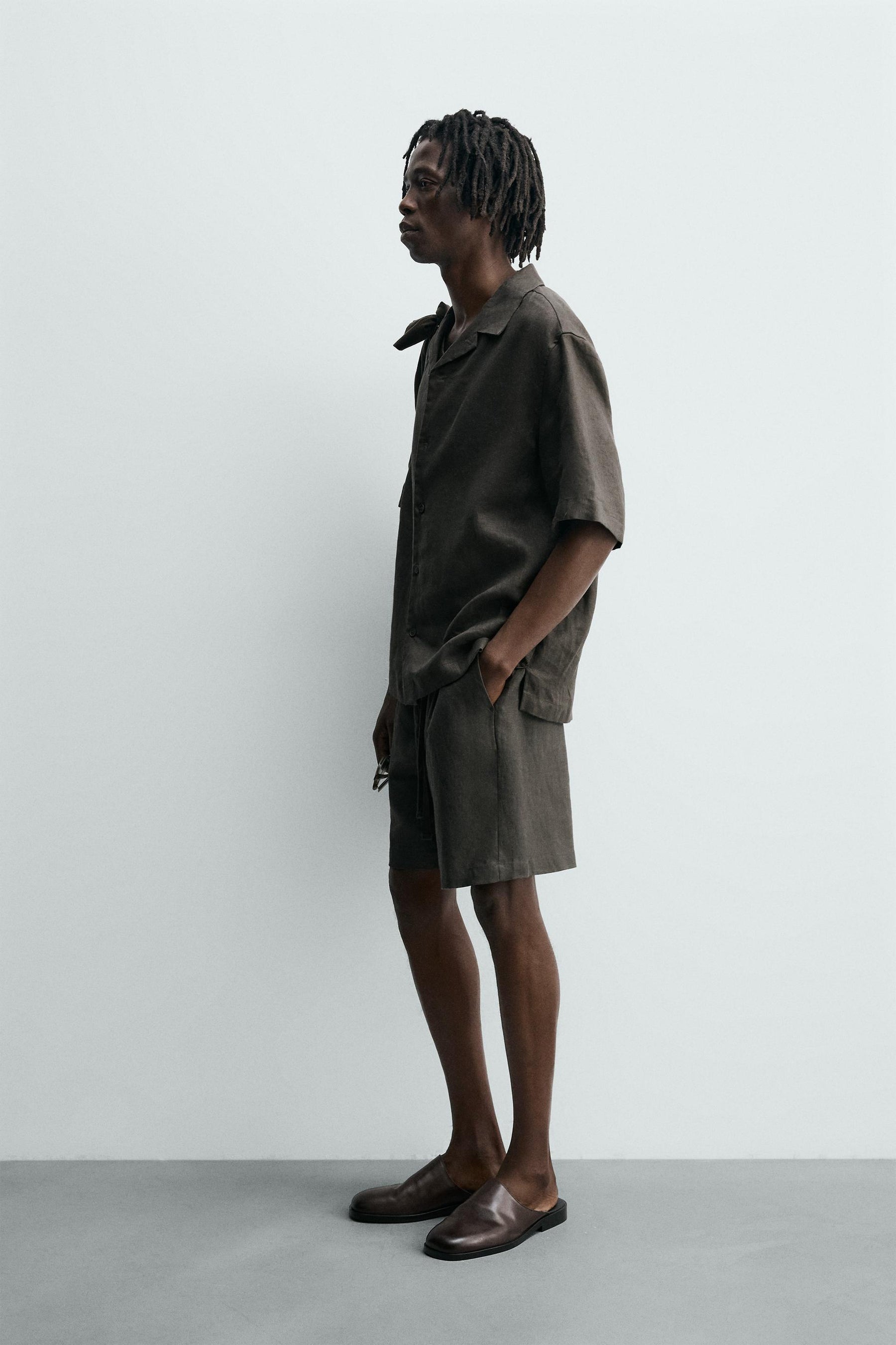 Linen Relaxed Shorts