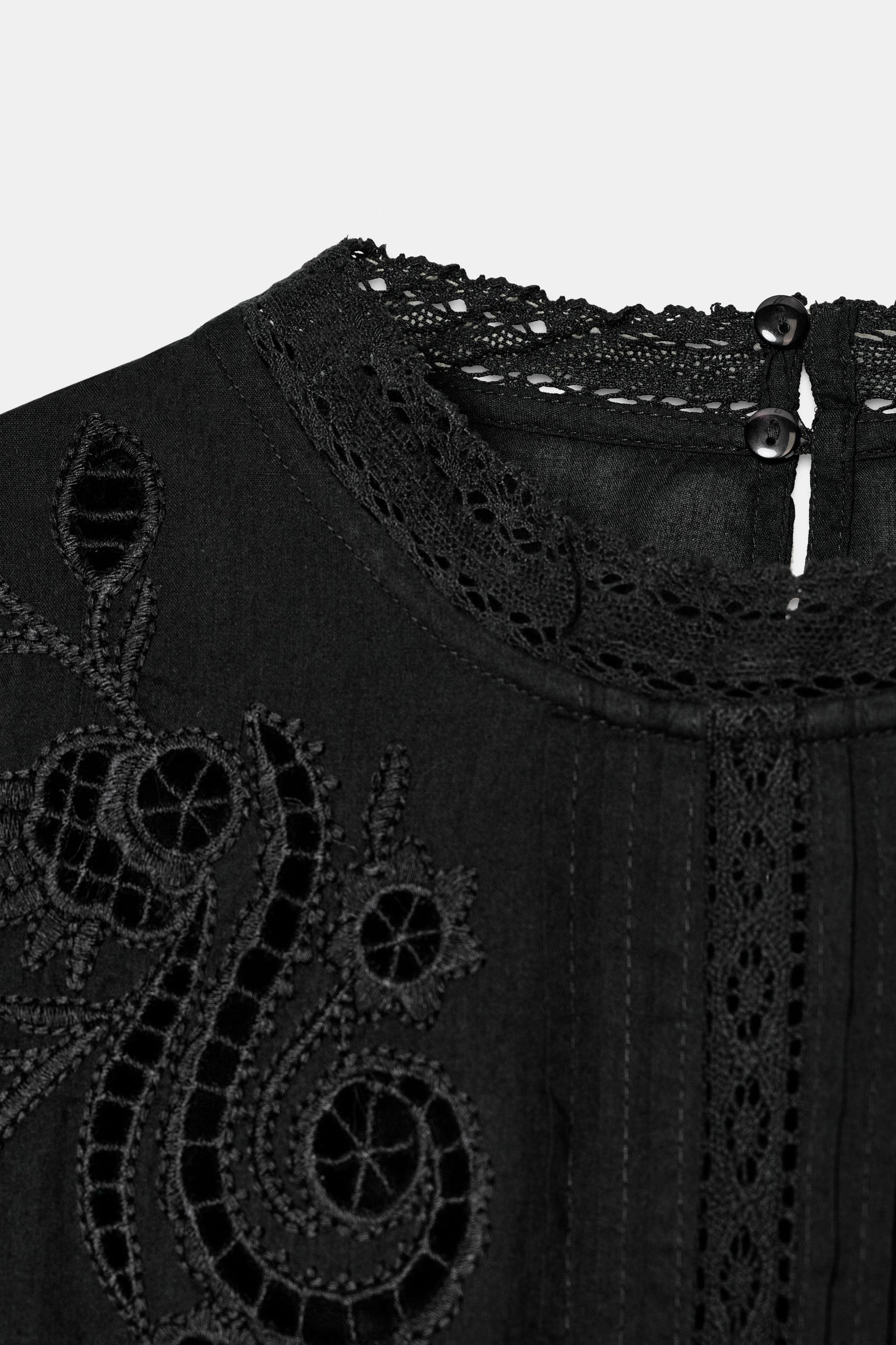 Embroidered Romantic Blouse