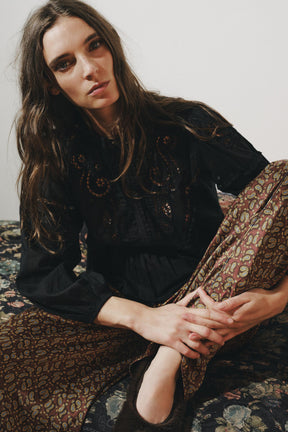 Embroidered Romantic Blouse