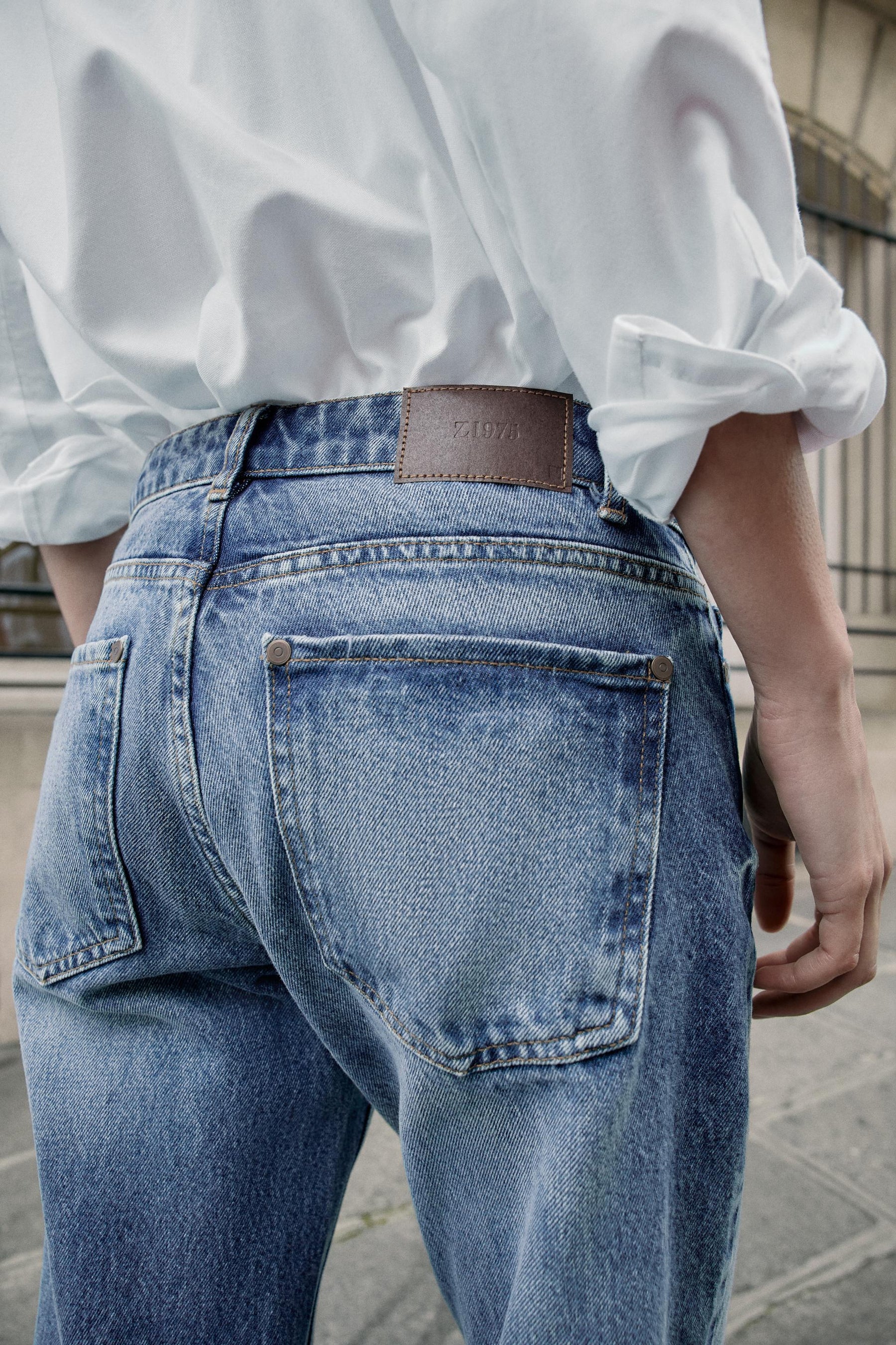 Straight Low-Rise Jeans