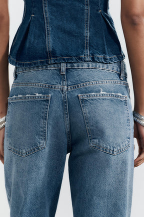 Mid-Waist Wide-Leg Jeans