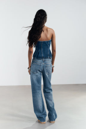 Mid-Waist Wide-Leg Jeans