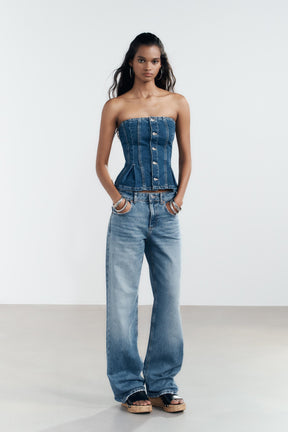 Mid-Waist Wide-Leg Jeans