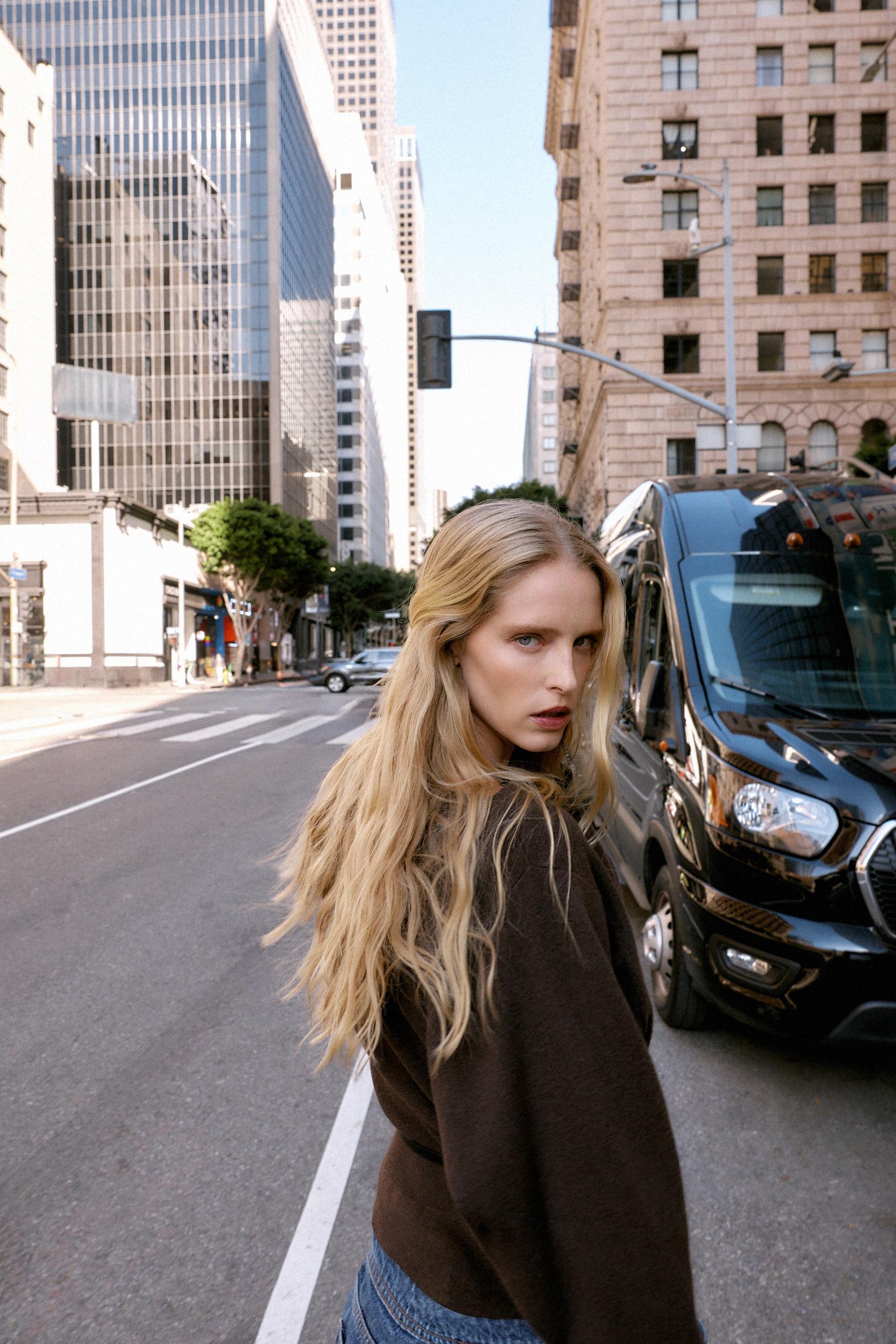 KNIT JUMPER WITH BELT