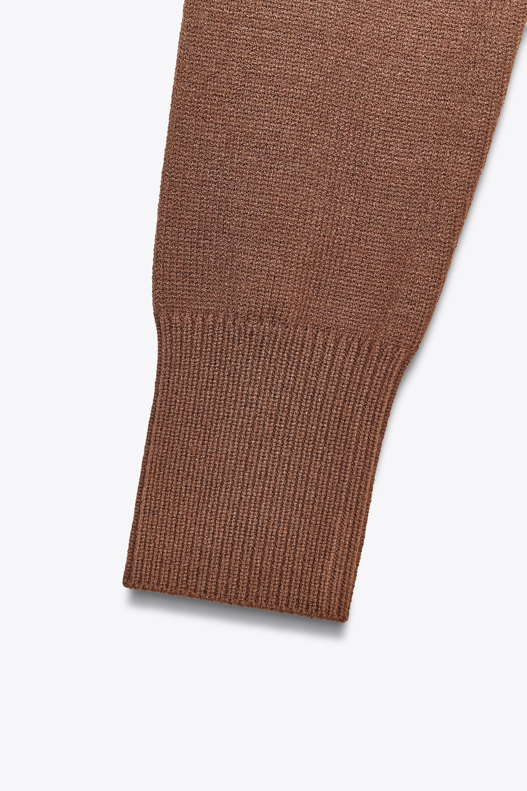 CROPPED KNIT JUMPER WITH SHOULDER PADS - Image 7