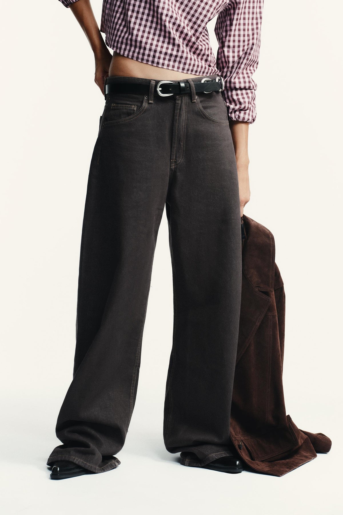 High-waist barrel jeans