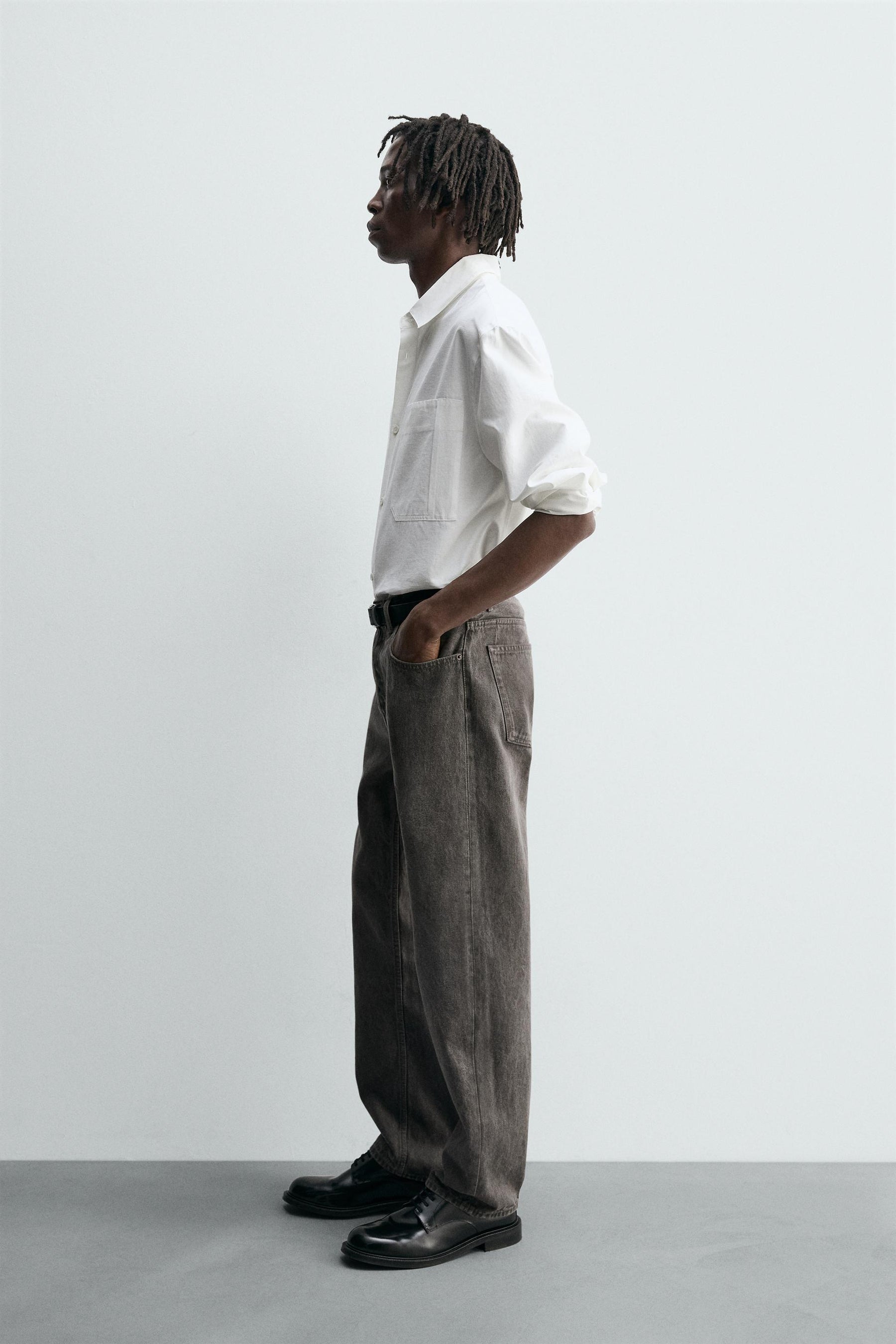 WASHED STRAIGHT FIT JEANS - Image 4