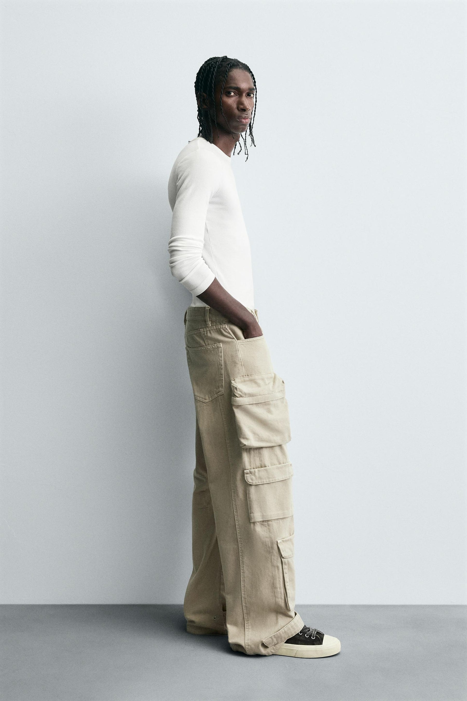 DENIM CARGO TROUSERS WITH POCKETS - Image 4