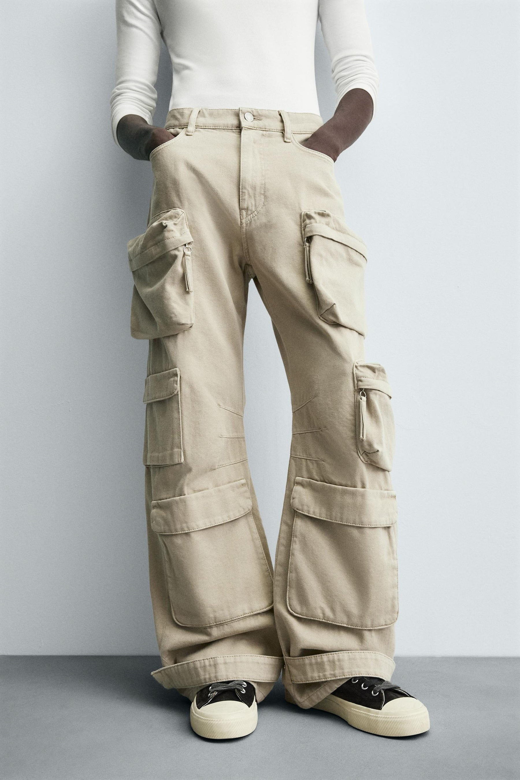 DENIM CARGO TROUSERS WITH POCKETS - Image 5